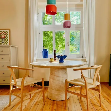 Historic At Mecklenburg District *